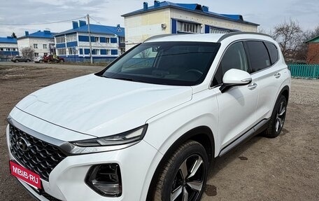 Hyundai Santa Fe IV, 2018 год, 3 270 000 рублей, 3 фотография