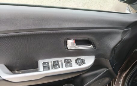 KIA Rio III рестайлинг, 2015 год, 1 150 000 рублей, 8 фотография