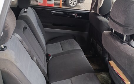 Toyota Ipsum II, 2002 год, 550 000 рублей, 6 фотография