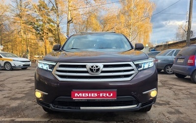Toyota Highlander III, 2011 год, 2 100 000 рублей, 1 фотография
