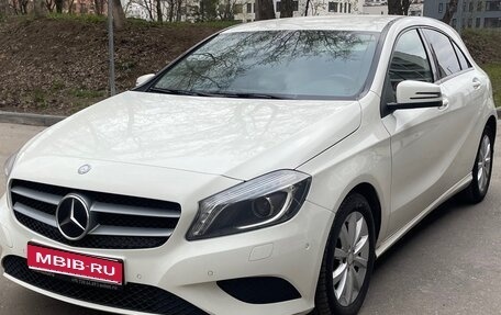 Mercedes-Benz A-Класс, 2013 год, 1 500 000 рублей, 1 фотография