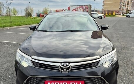 Toyota Camry, 2015 год, 2 350 000 рублей, 5 фотография