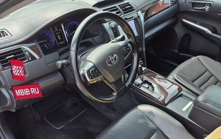 Toyota Camry, 2015 год, 2 350 000 рублей, 12 фотография