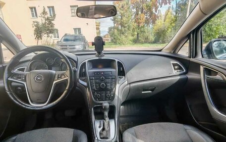 Opel Astra J, 2012 год, 550 000 рублей, 2 фотография