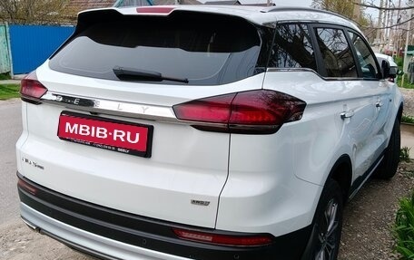 Geely Atlas, 2022 год, 1 899 999 рублей, 3 фотография