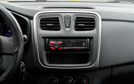 Renault Logan II, 2014 год, 629 000 рублей, 13 фотография