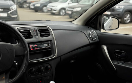 Renault Logan II, 2014 год, 629 000 рублей, 15 фотография