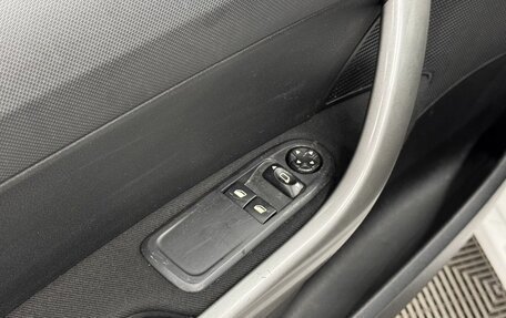 Peugeot 308 II, 2010 год, 569 000 рублей, 17 фотография