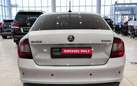 Skoda Rapid I, 2018 год, 1 180 000 рублей, 6 фотография