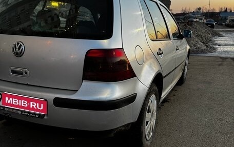 Volkswagen Golf IV, 2001 год, 300 000 рублей, 6 фотография