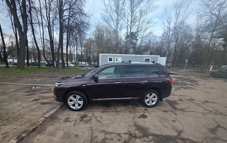 Toyota Highlander III, 2011 год, 2 100 000 рублей, 8 фотография