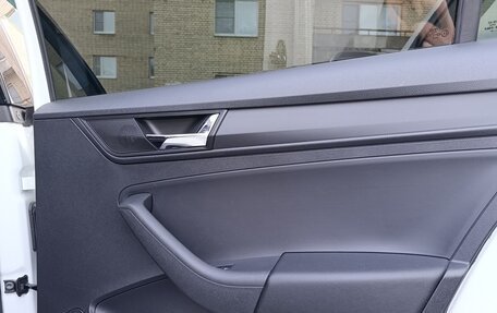 Skoda Rapid II, 2020 год, 1 900 000 рублей, 20 фотография