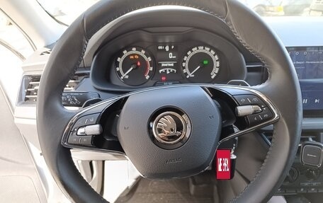 Skoda Rapid II, 2020 год, 1 900 000 рублей, 15 фотография