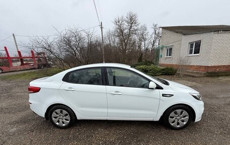 KIA Rio III рестайлинг, 2017 год, 771 000 рублей, 2 фотография