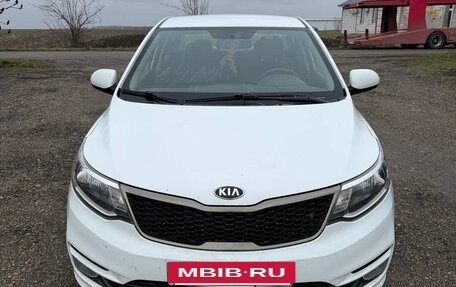 KIA Rio III рестайлинг, 2017 год, 771 000 рублей, 4 фотография