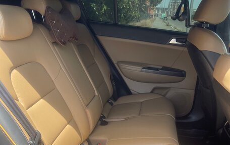 KIA Sportage IV рестайлинг, 2019 год, 2 380 000 рублей, 8 фотография