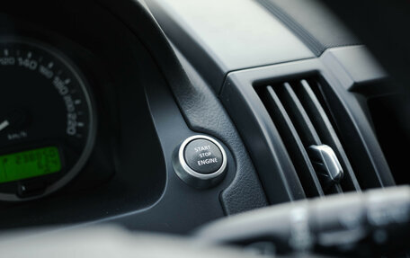 Land Rover Freelander II рестайлинг 2, 2012 год, 1 600 000 рублей, 23 фотография