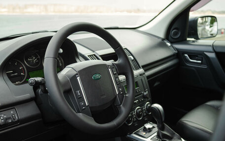 Land Rover Freelander II рестайлинг 2, 2012 год, 1 600 000 рублей, 26 фотография