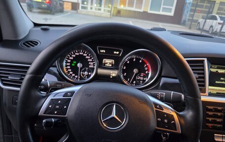 Mercedes-Benz M-Класс, 2014 год, 3 200 000 рублей, 10 фотография