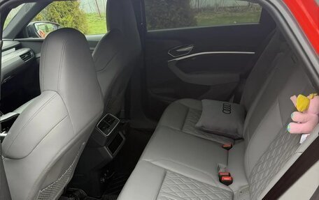 Audi e-tron I, 2021 год, 5 980 000 рублей, 14 фотография