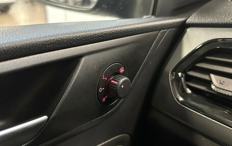 Volkswagen Polo VI (EU Market), 2020 год, 1 430 000 рублей, 11 фотография