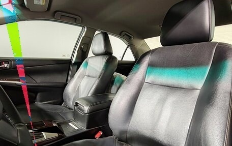 Toyota Camry, 2016 год, 1 850 000 рублей, 10 фотография