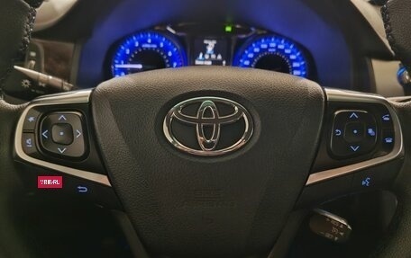 Toyota Camry, 2016 год, 1 850 000 рублей, 14 фотография