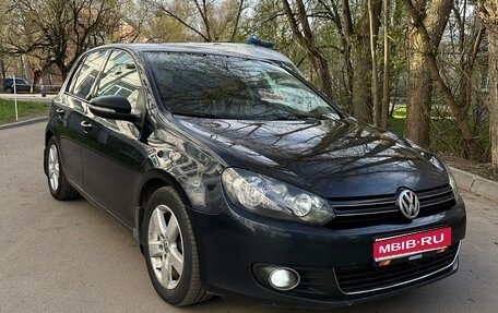 Volkswagen Golf VI, 2011 год, 890 000 рублей, 1 фотография