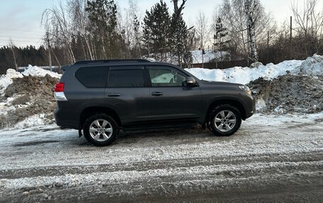 Toyota Land Cruiser Prado 150 рестайлинг 2, 2013 год, 2 900 000 рублей, 4 фотография