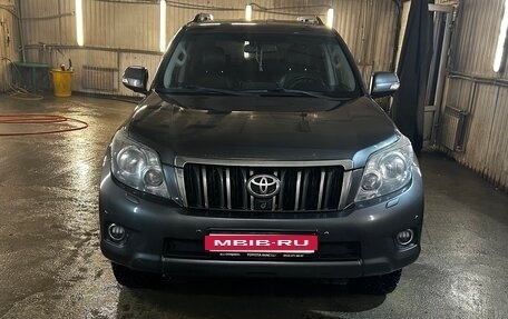 Toyota Land Cruiser Prado 150 рестайлинг 2, 2013 год, 2 900 000 рублей, 13 фотография