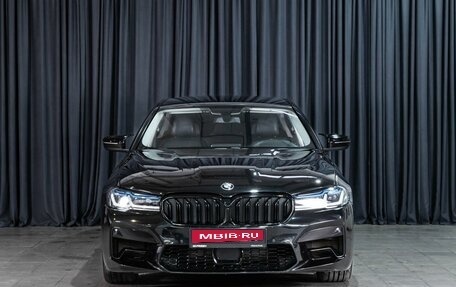 BMW 5 серия, 2018 год, 3 000 000 рублей, 3 фотография
