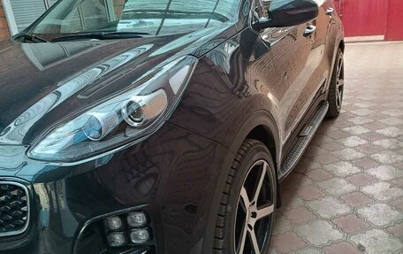 KIA Sportage IV рестайлинг, 2018 год, 2 320 000 рублей, 5 фотография