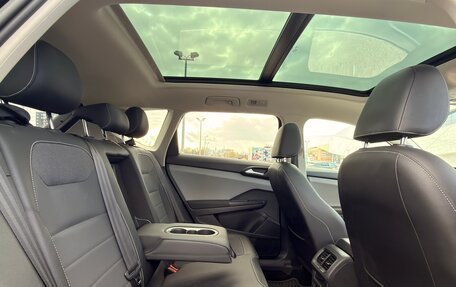 Volkswagen Taos, 2022 год, 1 950 000 рублей, 10 фотография