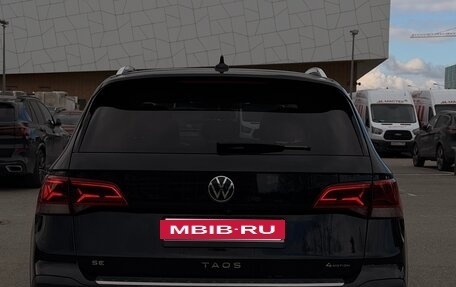 Volkswagen Taos, 2022 год, 1 950 000 рублей, 6 фотография