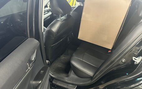 Toyota Camry, 2021 год, 2 100 000 рублей, 10 фотография