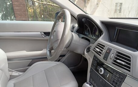 Mercedes-Benz E-Класс, 2011 год, 1 650 000 рублей, 8 фотография