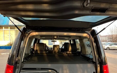 Land Rover Discovery III, 2007 год, 890 000 рублей, 32 фотография