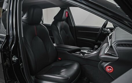 Toyota Camry, 2020 год, 2 899 000 рублей, 8 фотография