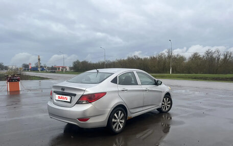Hyundai Solaris II рестайлинг, 2013 год, 550 000 рублей, 5 фотография