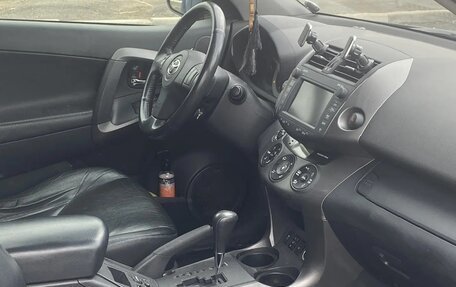 Toyota RAV4, 2010 год, 1 350 000 рублей, 2 фотография