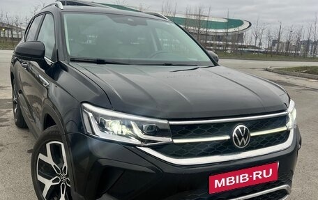 Volkswagen Taos, 2021 год, 2 290 000 рублей, 1 фотография