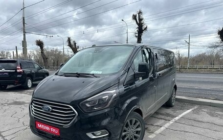 Ford Tourneo Custom I рестайлинг, 2019 год, 3 650 000 рублей, 1 фотография