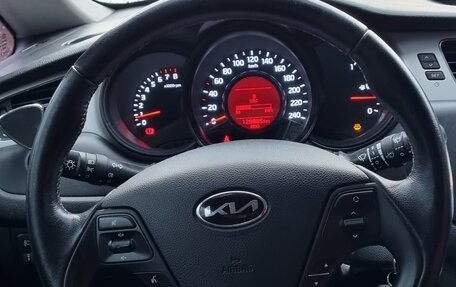 KIA cee'd III, 2015 год, 980 000 рублей, 10 фотография