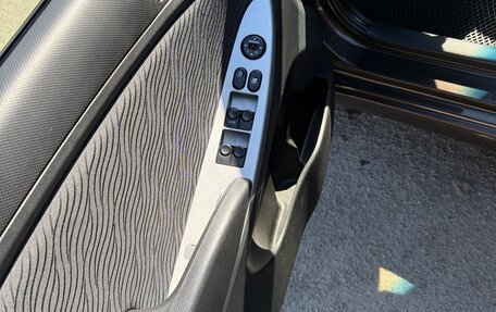 Hyundai Solaris II рестайлинг, 2015 год, 900 000 рублей, 2 фотография