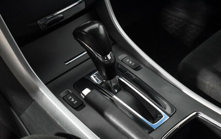 Honda Accord IX рестайлинг, 2013 год, 1 299 000 рублей, 13 фотография