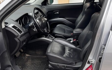 Mitsubishi Outlander III рестайлинг 3, 2010 год, 950 000 рублей, 6 фотография