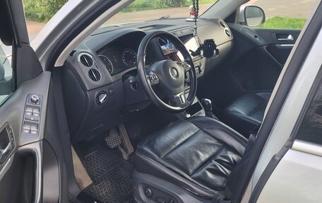 Volkswagen Tiguan I, 2012 год, 1 230 000 рублей, 2 фотография