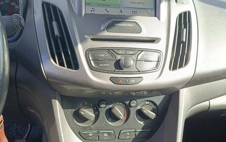 Ford Tourneo Connect II рестайлинг, 2017 год, 1 500 000 рублей, 10 фотография