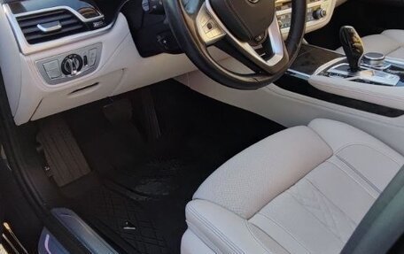 BMW 7 серия, 2019 год, 5 619 000 рублей, 4 фотография