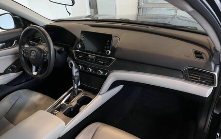 Honda Accord IX рестайлинг, 2018 год, 2 097 000 рублей, 11 фотография